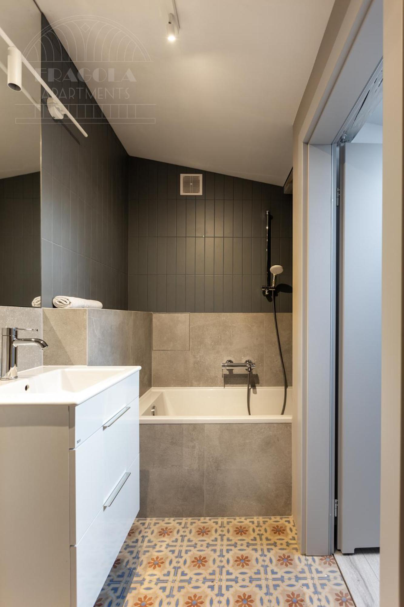 Spacious 11 Pax, Vistula River - Fragola Apartament *