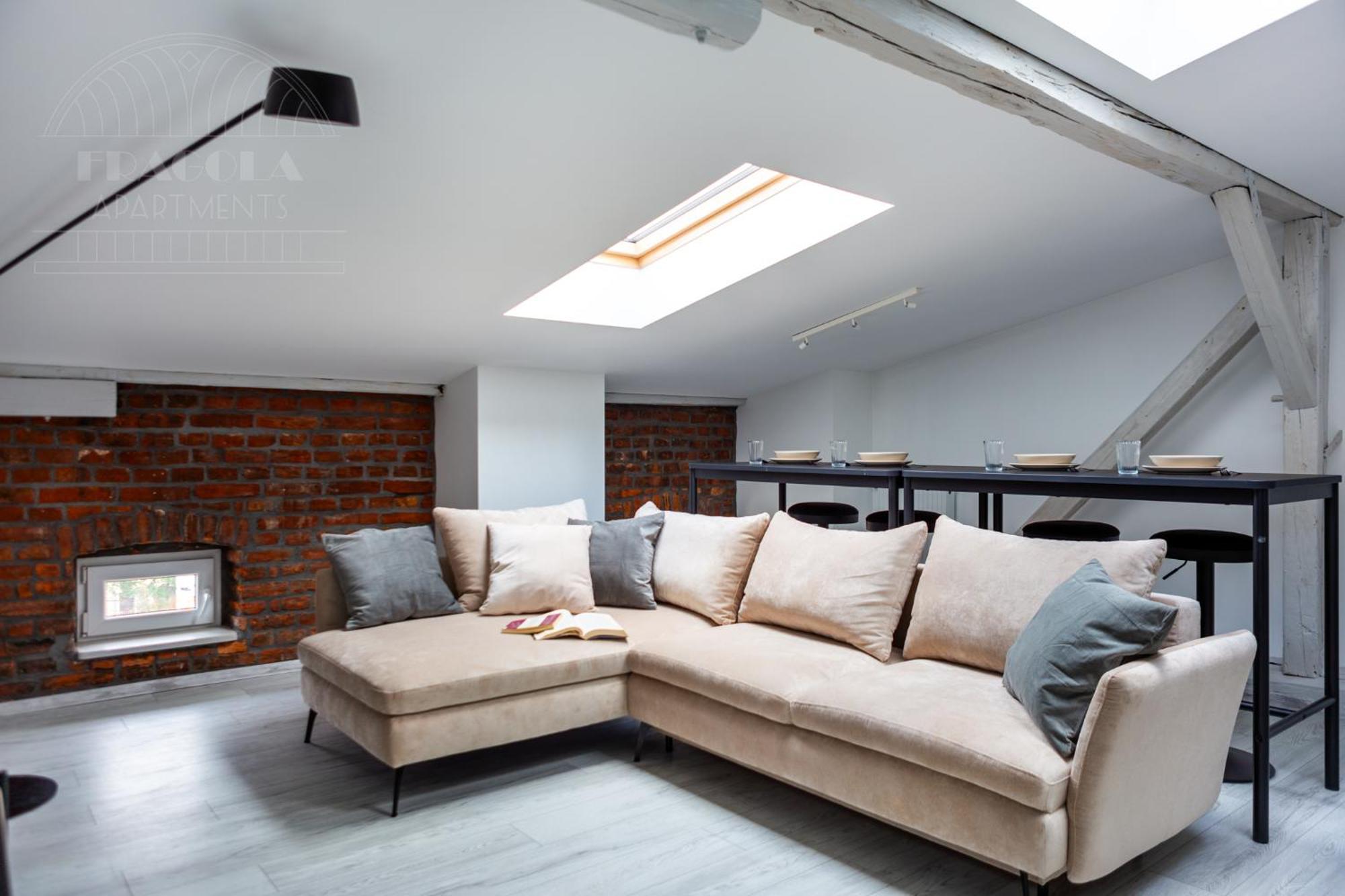 Apartment Spacious 11 Pax, Vistula River - Fragola Krakow