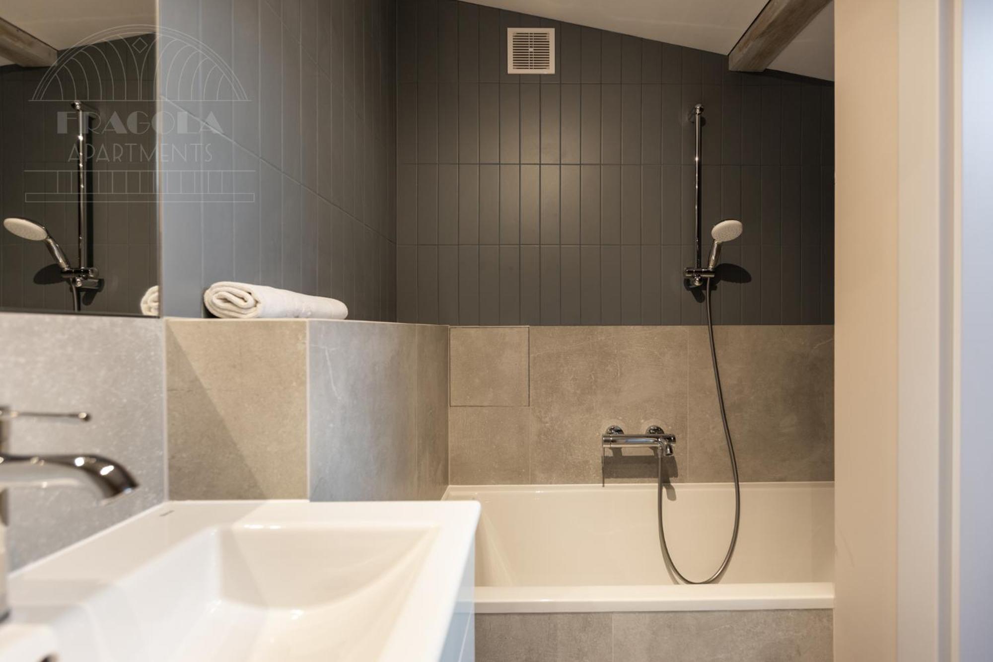 Apartment Spacious 11 Pax, Vistula River - Fragola